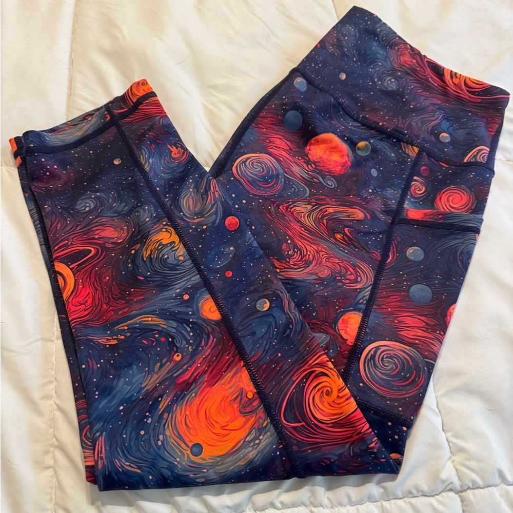 Constantly Varied Gear Intergalactic Capri Leggings size Medium